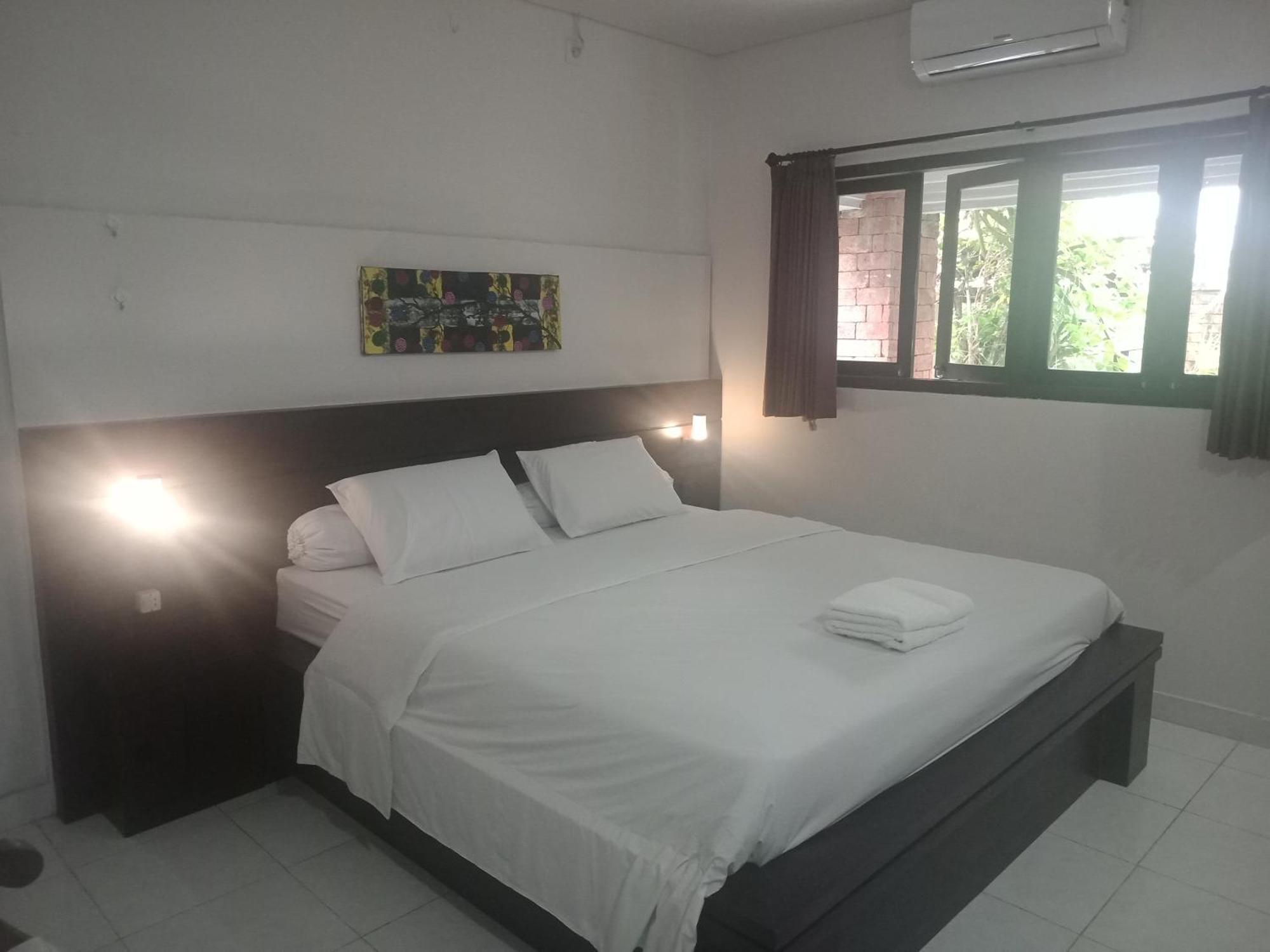 D'Puja Home Stay And Spa Nusa Dua  Kültér fotó