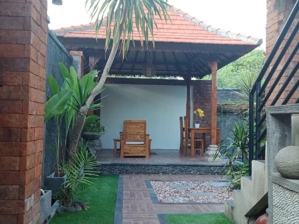 D'Puja Home Stay And Spa Nusa Dua  Kültér fotó