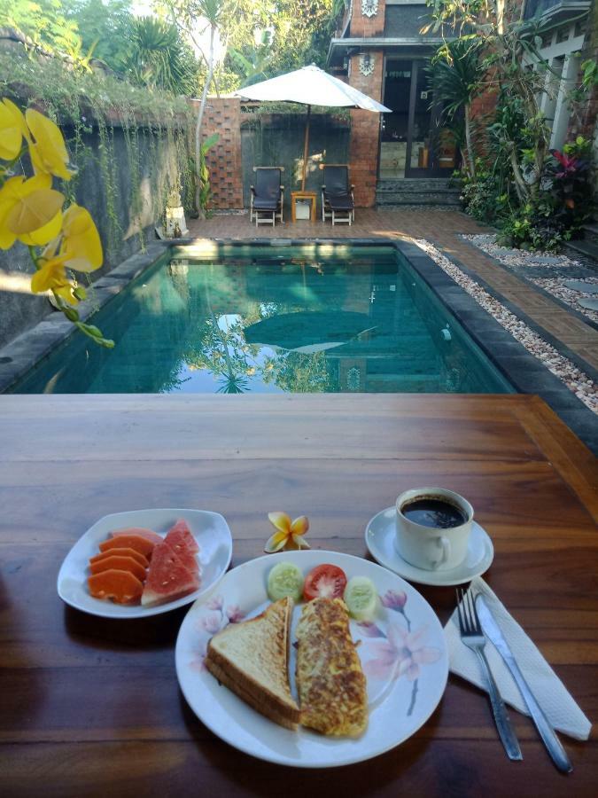 D'Puja Home Stay And Spa Nusa Dua  Kültér fotó