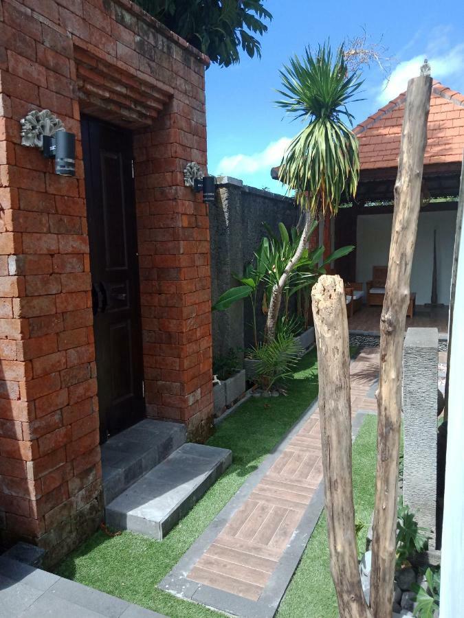D'Puja Home Stay And Spa Nusa Dua  Kültér fotó