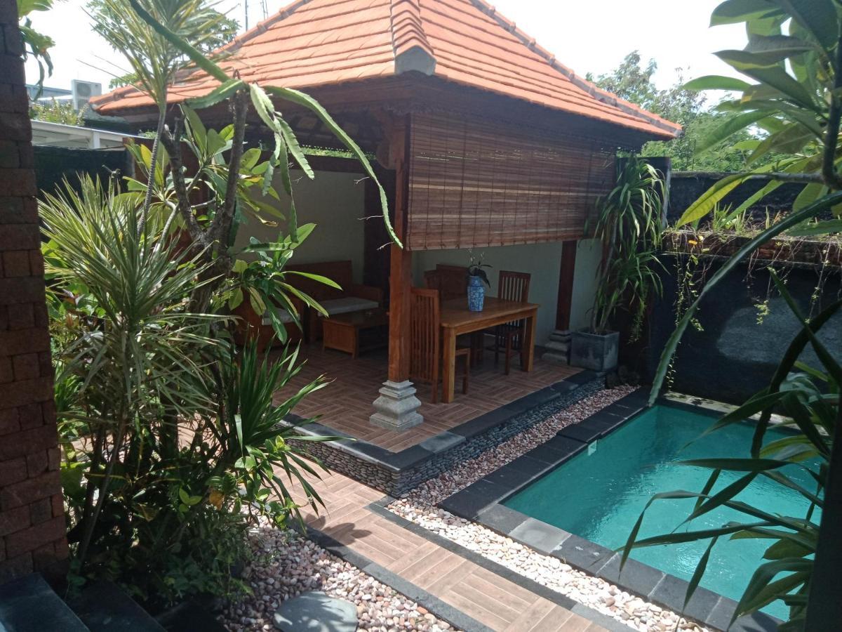 D'Puja Home Stay And Spa Nusa Dua  Kültér fotó